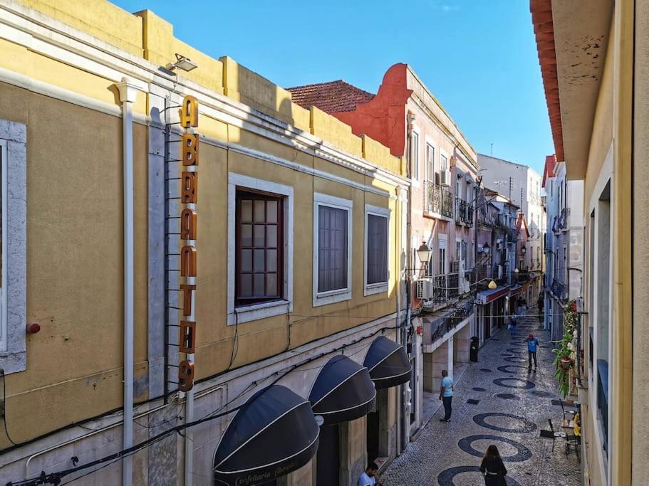 Downtown Apartment Σετούμπαλ Εξωτερικό φωτογραφία